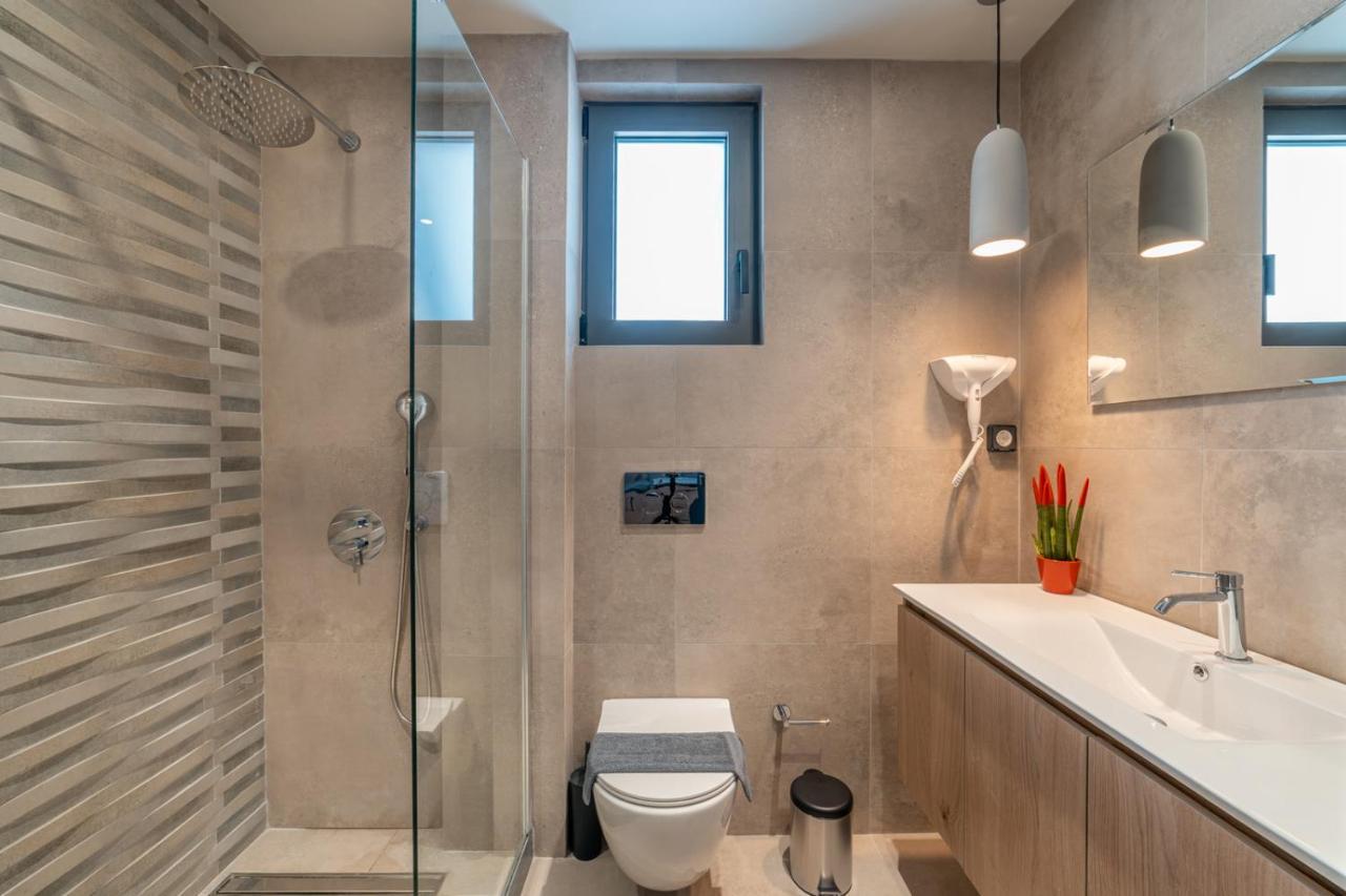 Brand New Suites In City Center Héraklion Extérieur photo